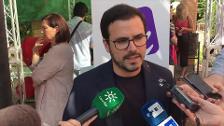 Garzón pide al PSOE que no "proteja a la monarquía corrupta"