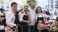 Torrijos celebra un doble récord Guinnes con el jamón