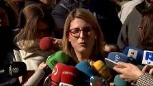 Artadi y Colau encabezan la protesta contra el juicio al 'procés' en la Plaza de Sant Jaume