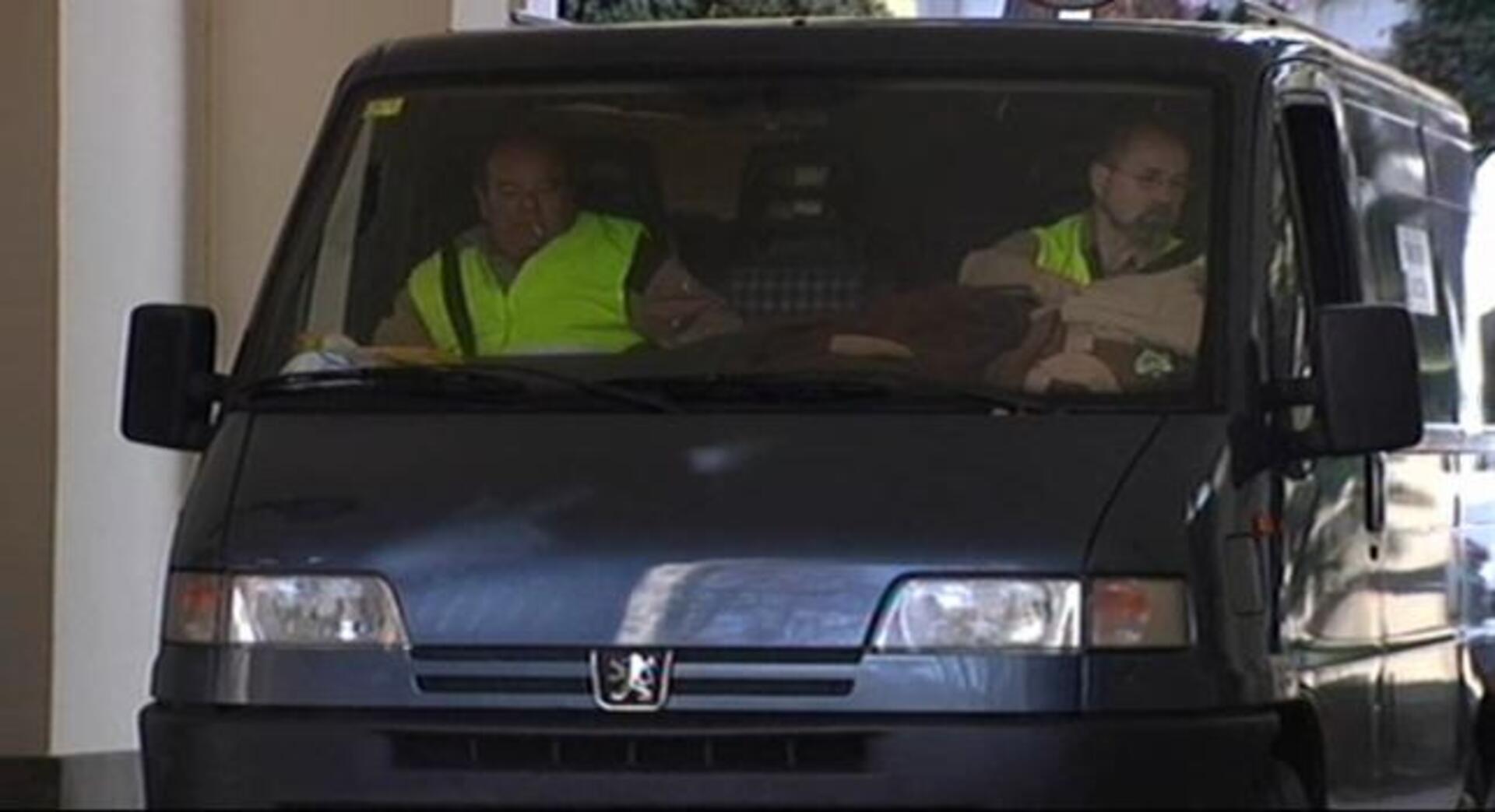 Exhuman los cuerpos de los ocho fallecidos en la residencia de Olot