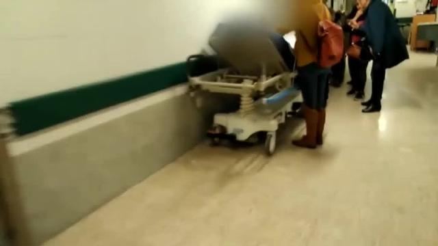 Los correos desesperados del médico de Urgencias de Santiago: &quot;Situación muy preocupante. Tomen medidas&quot;