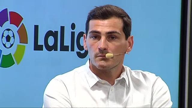 Casillas: &quot;No cambiaría a Cristiano por Neymar ni por nadie&quot;
