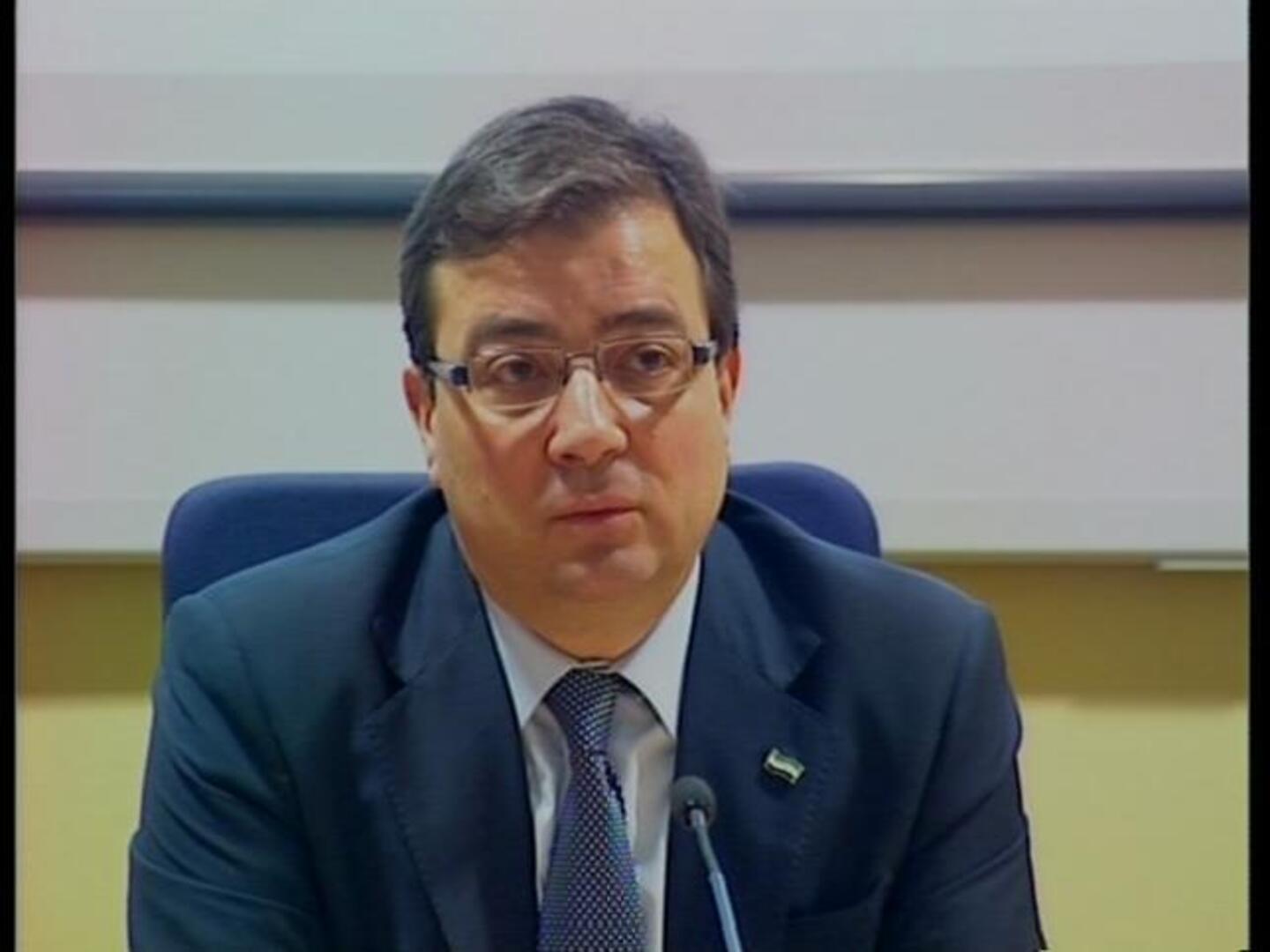 Fernández Vara: «Tal como está España, es excesivo cotizar 41 años para jubilarse»