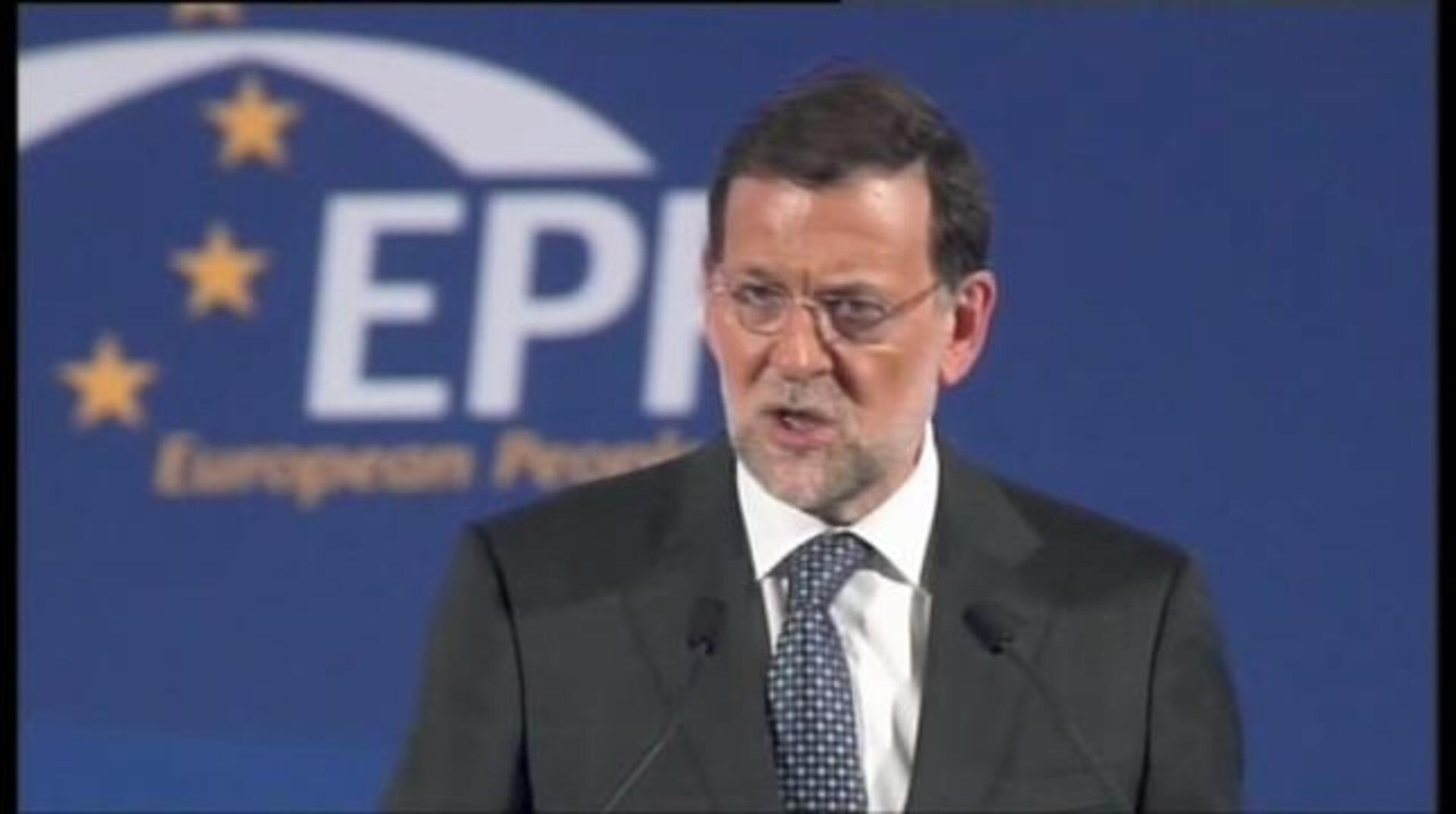 Rajoy advierte a la UE que «los acuerdos se cumplen» y no hay que dar «bandazos»
