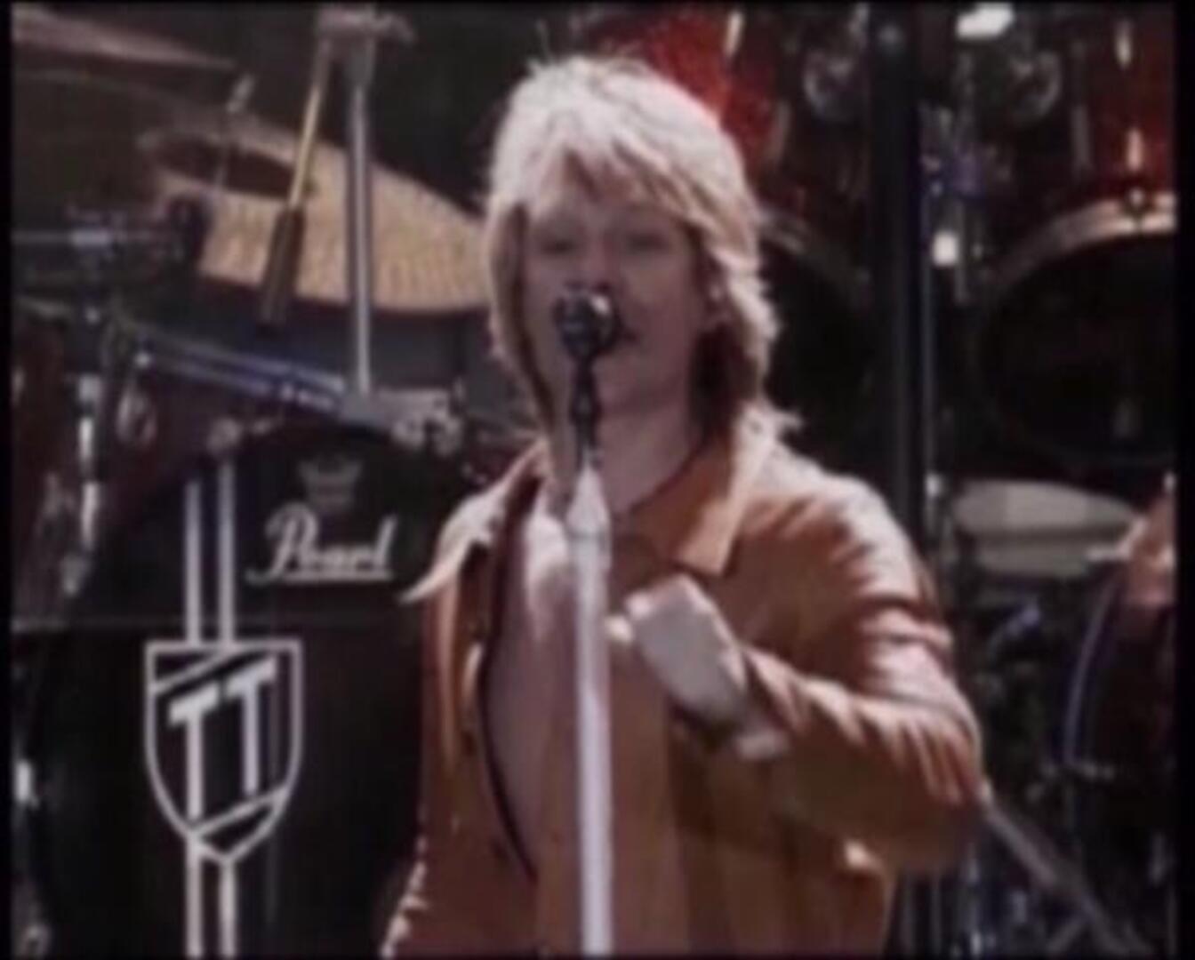 Jon Bon Jovi desmiente su propia muerte en Facebook