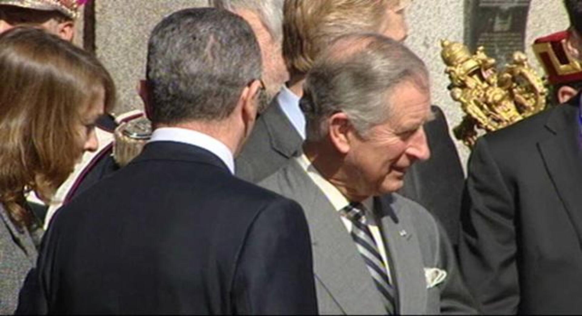 Zapatero reclama «esfuerzos políticos» al Príncipe de Gales en la disputa por Gibraltar