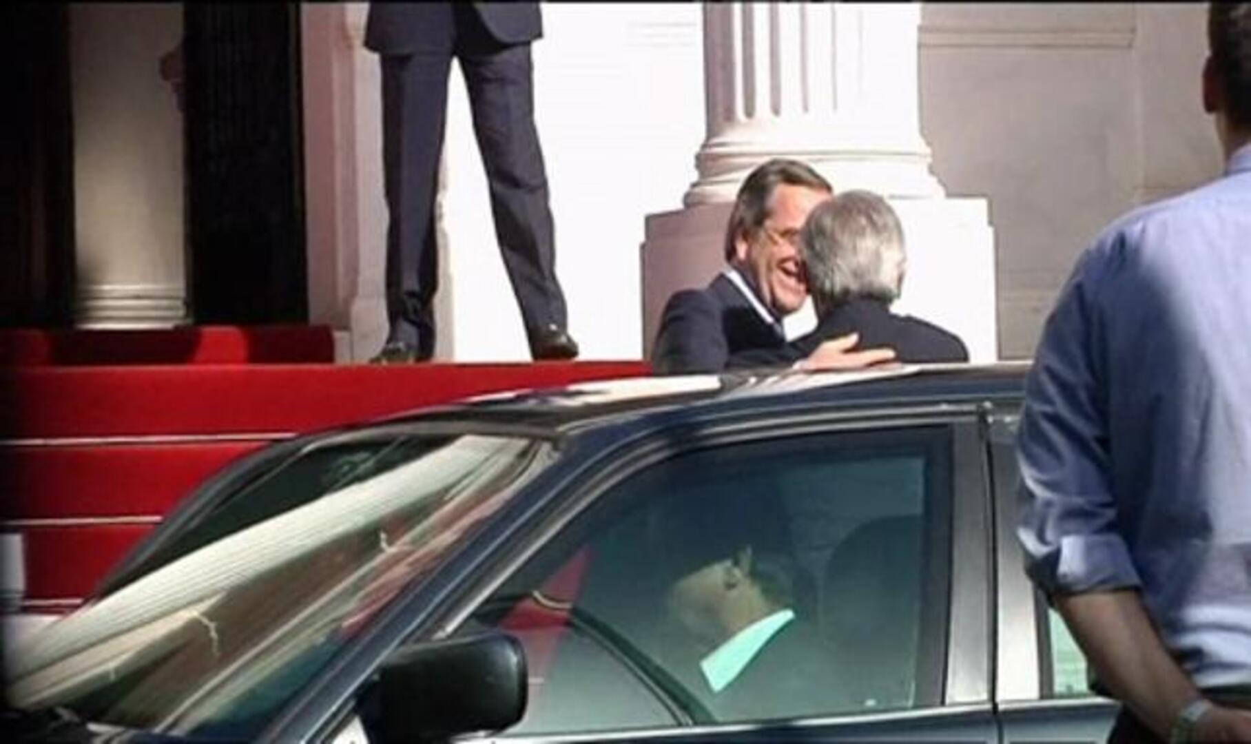 Juncker avisa a Grecia de que se enfrenta a «su última oportunidad»