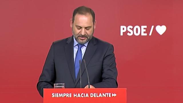 PSOE aumenta la presión sobre PP, Cs y Podemos