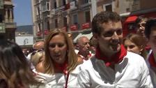 Abucheos e insultos a Pablo Casado en Pamplona durante su visita a San Fermín