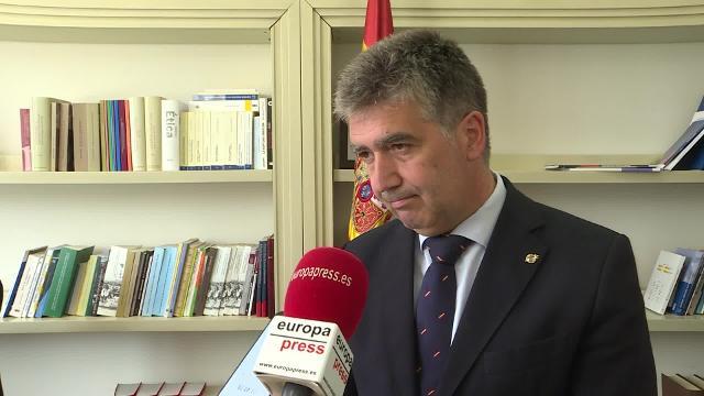 PP revisará la legalidad del decreto ley para exhumar a Franco