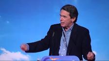 Aznar sale al rescate del voto que se alejó del PP y se marchó a Vox