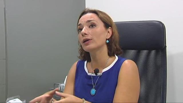 La abogada, junto a Juana Rivas, durante una rueda de prensa