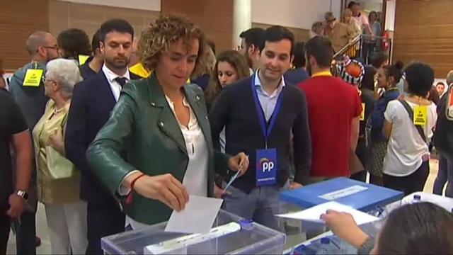 Dolors Montserrat: &quot;Nos jugamos demasiado para quedarnos en casa&quot;