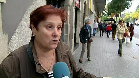 Turistas a pie de la Sagrada Família
