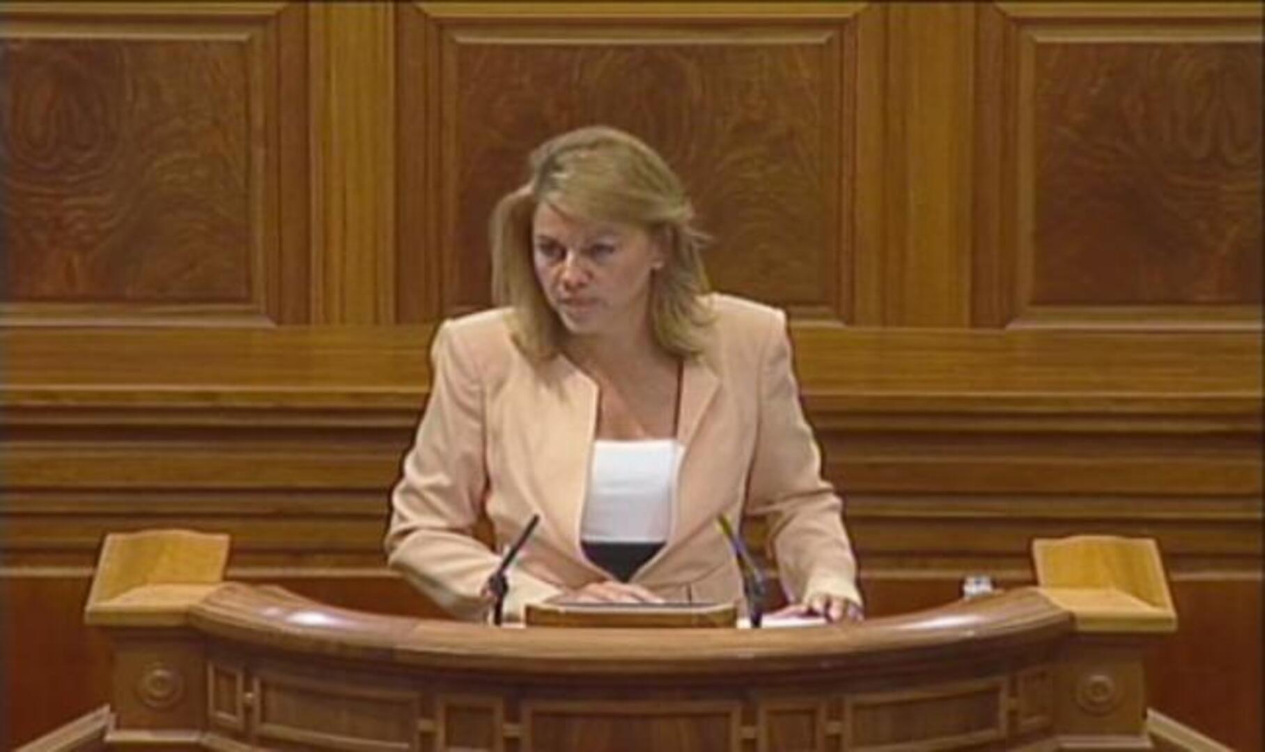 Castilla-La Mancha reducirá a la mitad su número de diputados