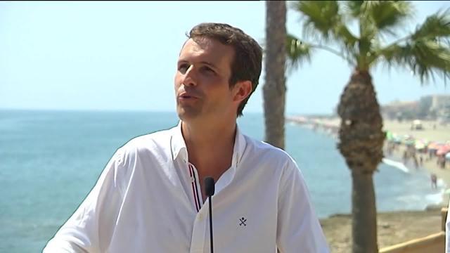 Casado exige a Sánchez que no tolere &quot;ultrajes&quot; en el 17A
