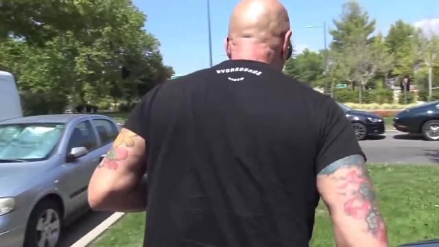 Makoke regresa a Madrid en medio de la polémica por su divorcio