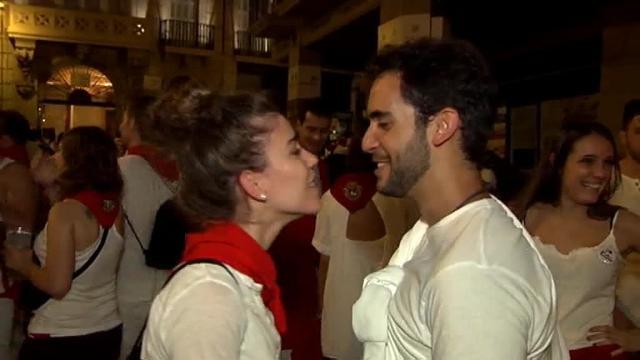 Entonando el &#039;Pobre de mí&#039;, Pamplona dice así adiós a los Sanfermines 2018