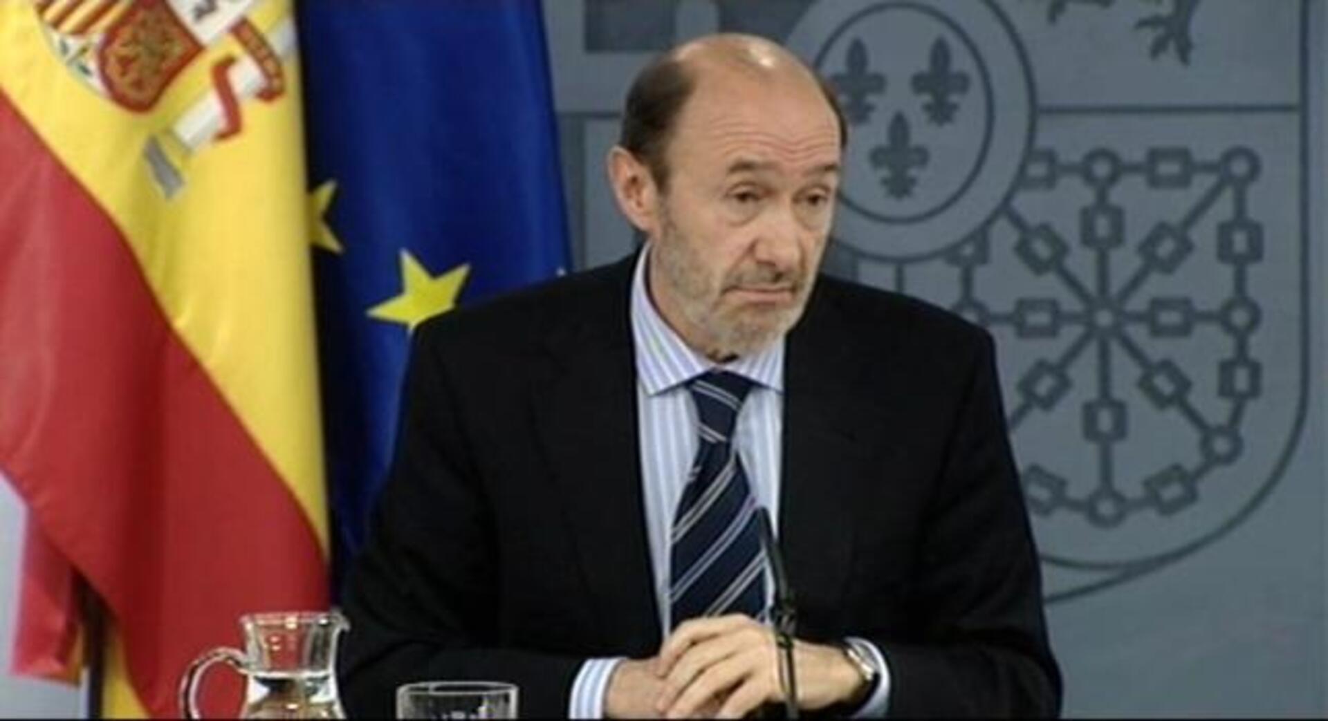 «¡Qué suerte tengo de que el PP esté en el pacto antiterrorista, que si no, la que me esperaba!»