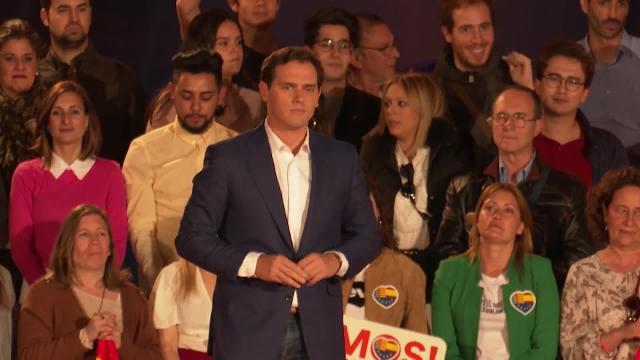 Rivera anima a los españoles a &quot;darse el gustazo&quot; de &quot;echar a Sánchez&quot;