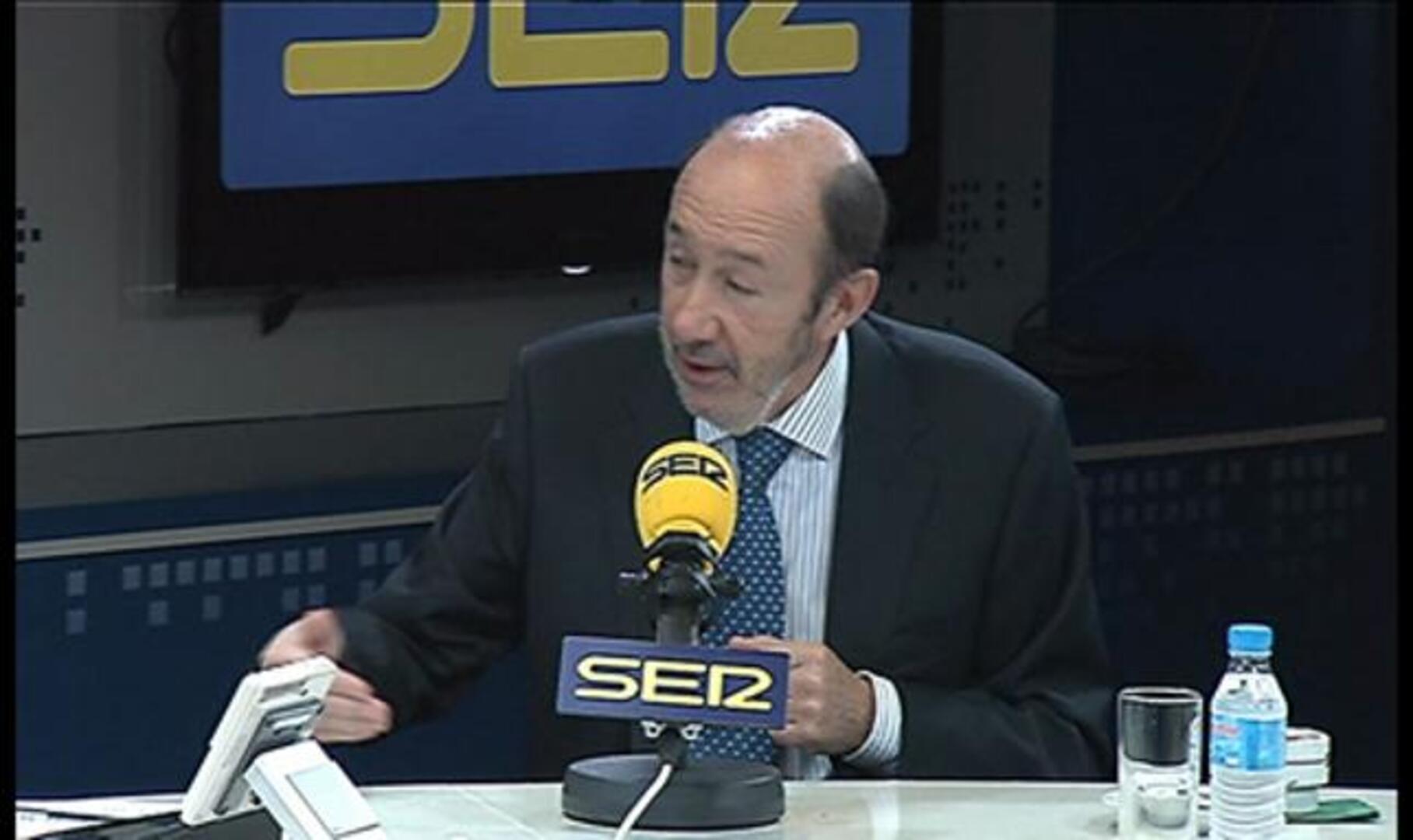 El «triple doble» de Rubalcaba: las claves de su debacle al frente del PSOE