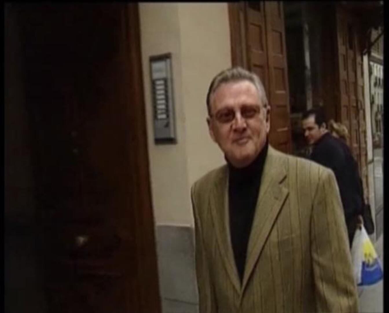 Carlos Larrañaga, en estado grave tras ser operado de un tumor