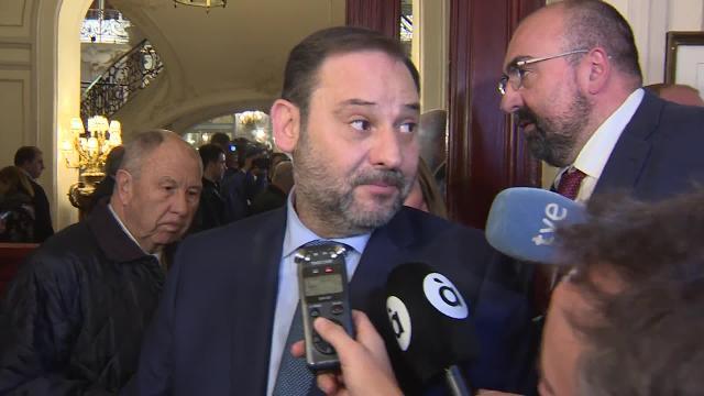 Ábalos asegura que hay &quot;optimismo&quot; con el tren de Extremadura