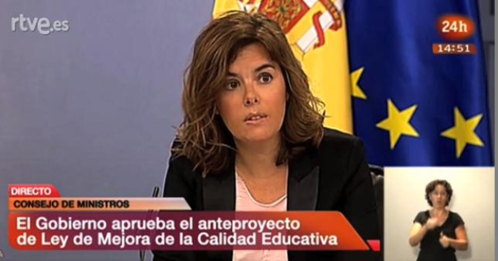 Sáenz de Santamaría: «La inestabilidad política añade crisis a la crisis»