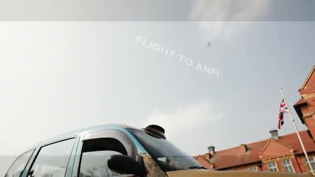 David Silva, Ostberg y las Ruano felicitan las navidades a ritmo de ‘Rock &amp; Roll’