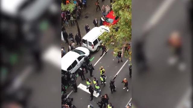 Enfrentamientos con policía y guardia civil