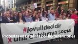 Miles de personas se manifiestan en Barcelona al grito de «votaremos»