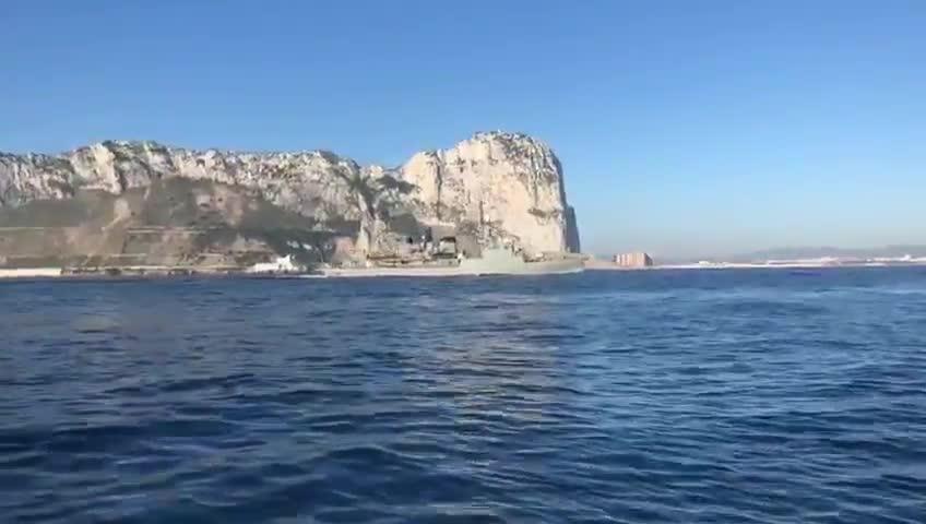 Reino Unido investiga la veracidad del audio de una corbeta haciendo sonar el himno de España frente a Gibraltar