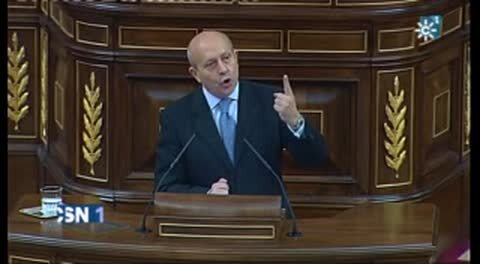 El PP denuncia que Canal Sur compara a Wert con «Rambo», pero no a Susana Díaz con «Terminator»