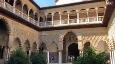 Galería del «grotesco» en el Real Alcázar: del Mudéjar al Gótico, un paseo por las estancias en mal estado