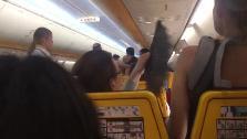 Un joven siembra el pánico invocando a Alá en el vuelo Barcelona-Sevilla