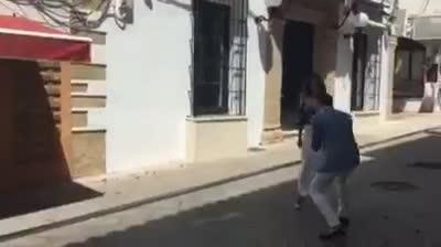 David Bisbal en el centro de Marbella este viernes