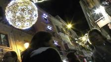 Otras ciudades españolas decoradas por estas fechas con bolas de Navidad gigantes