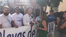 La costa de Huelva se manifiesta en demanda de arena para sus playas