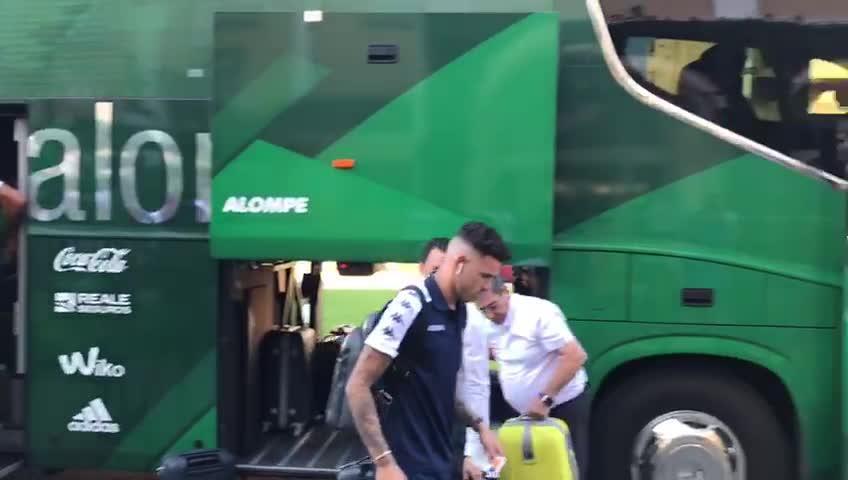 El Betis llega a la concentración de Montecastillo