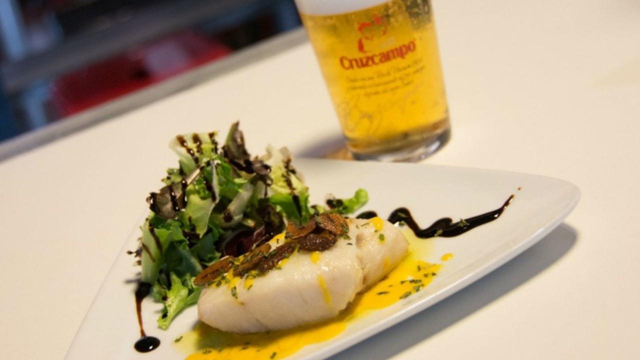 ¿Dónde comer cerca de la Universidad de Sevilla en Viapol?