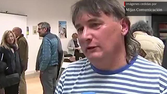 Juan Porras, autor de la traducción de El Principito al andaluz, leyendo extractos del libro