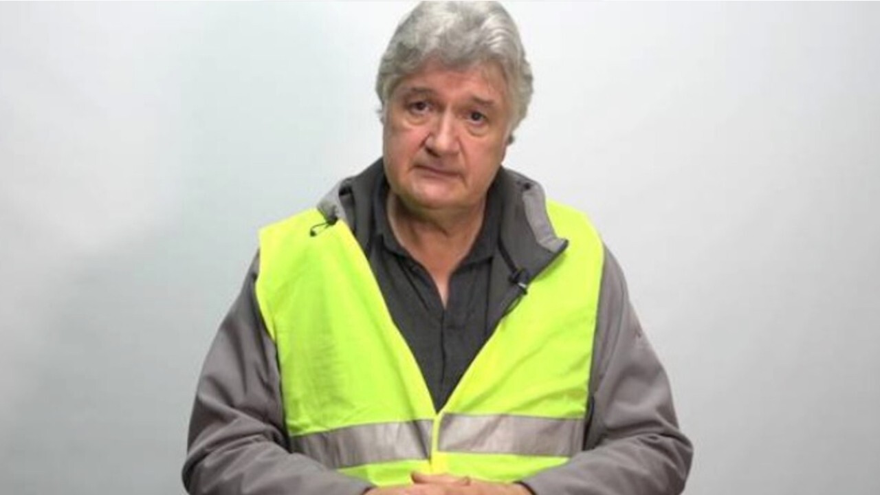 Comme Le Gilet Jaune Jean François Barnaba Combien De Fonctionnaires Sont Payés à Ne Rien Faire