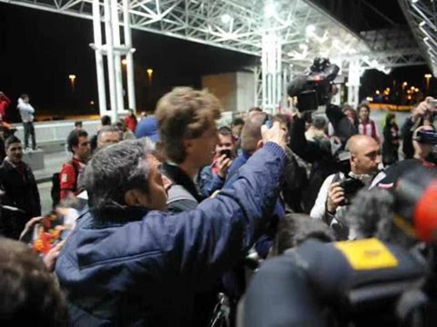 La versión pacífica y familiar de la hinchada bilbaína sorprende a pubs y policías de Manchester