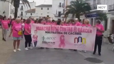 Malpartida de Cáceres volvió a teñir las calles de rosa contra el Cáncer de Mama