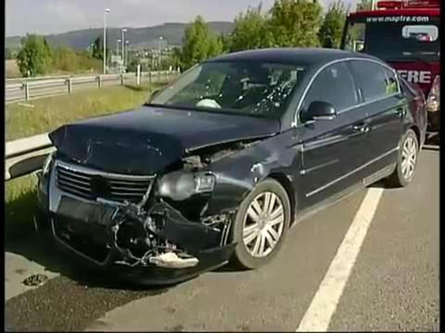 Esperanza Aguirre sale ilesa de un choque múltiple en Gijón