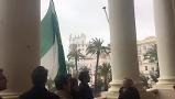 El agua protagonista del izado de la bandera de Andalucía en Cádiz