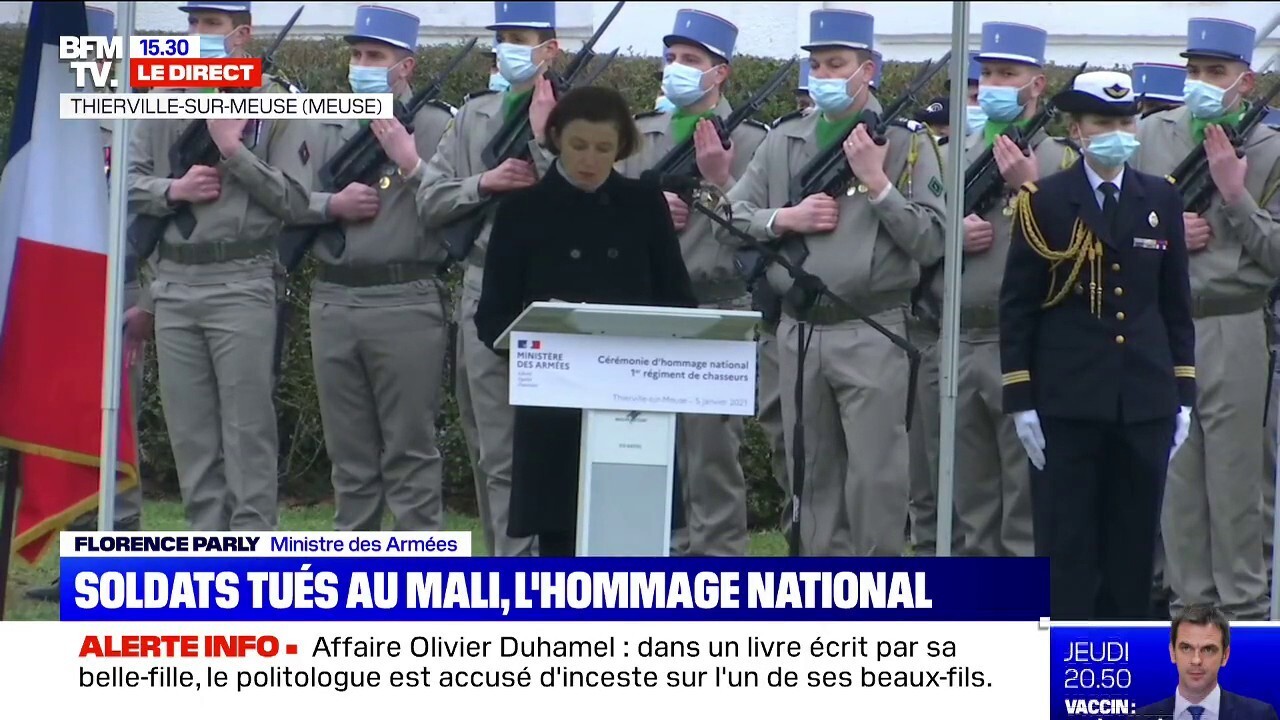 Vous Etes Tombes Pour La France En Vous Battant Pour Elle Jusqu Au Dernier Souffle Florence Parly Ministre Des Armees Rend Hommage Aux Trois Soldats Du 1er Regiment De Chasseurs Morts Au Mali