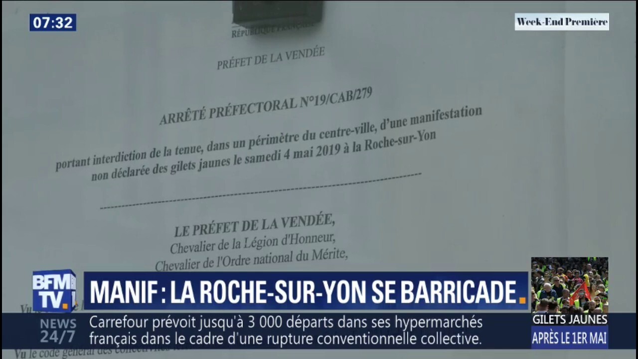 Gilets Jaunes La Roche Sur Yon Se Barricade Pour Cette Nouvelle Journée De Mobilisation